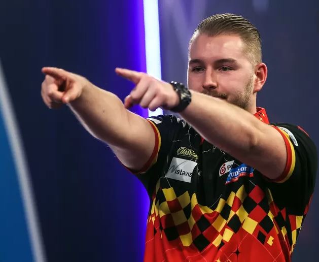 darts Dimitri van den Bergh